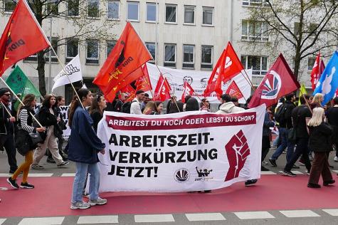 Eine 1.Mai Demo in Frankfurt