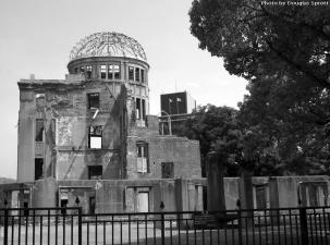 Hiroshima mahnt - Ruine aus Hiroshima - ein ikonisches Bild zum Hiroshima Tag