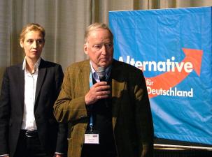 AfD Bundesparteitag am 23. April 2017 mit den AfD-Politikern Weidel und Gauland