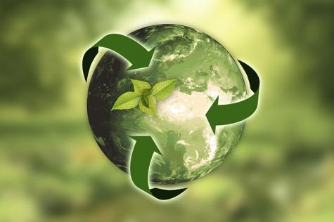 Als Zeichen für mehr Nachhaltigkeit wurde hier ein Recycle-Symbol um die Weltkugel gezeichnet.