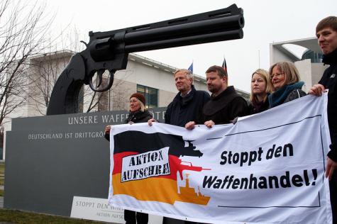 EIne Demo gegen den Internationalen Waffenhandel