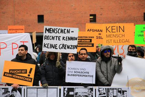 Eine Demo gegen Abschiebungen und f&uuml;r Gefl&uuml;chtete