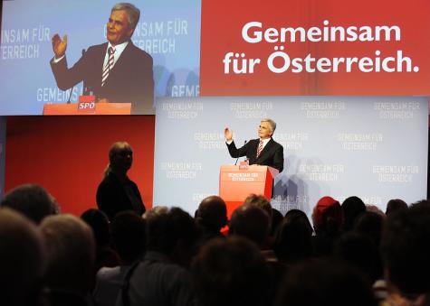 Der ehemalige Bundeskanzler Werner Faymann bei Wahlkampf-Finisch