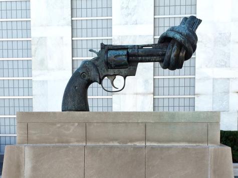 "Non-Violence" (The Knotted Gun) by Carl Fredrik Reuterswärd at the United Nations Headquarters