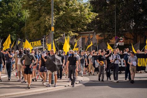 Demo der Identit&auml;ren Bewegung &Ouml;sterreichs in Wien wegen Symbol-Verbot 2021