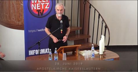 Rainer Mausfeld bei einer Veranstaltung