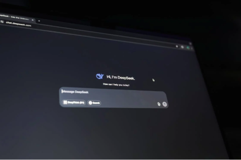 Foto Deepseek auf Laptop