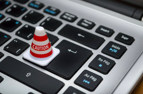 Tastatur mit H&uuml;tchen "Caution"