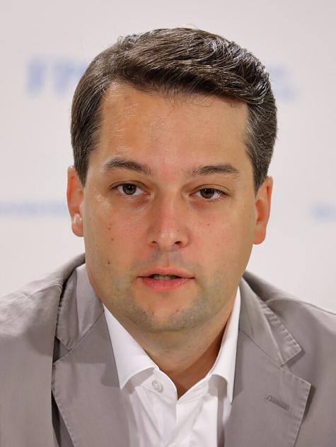 Der FP&Ouml;-Politiker Nepp bei einer Pressebefragung