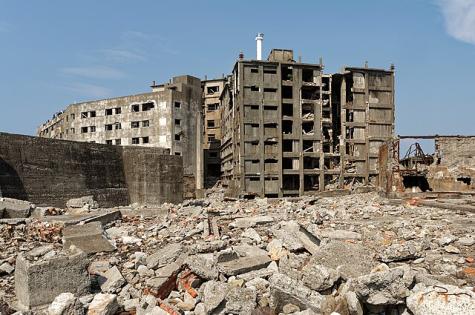 Zerst&ouml;rte Geb&auml;ude in Hashima, N&auml;he Nagasaki