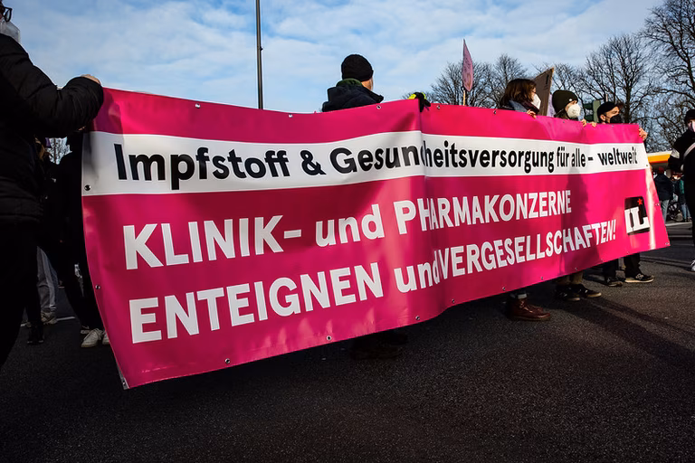 Eine Demo f&uuml;r mehr Gerechtigkeit in der Pandemiebek&auml;mpfung