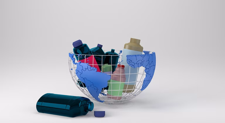 Erde mit Plastik gef&uuml;llt